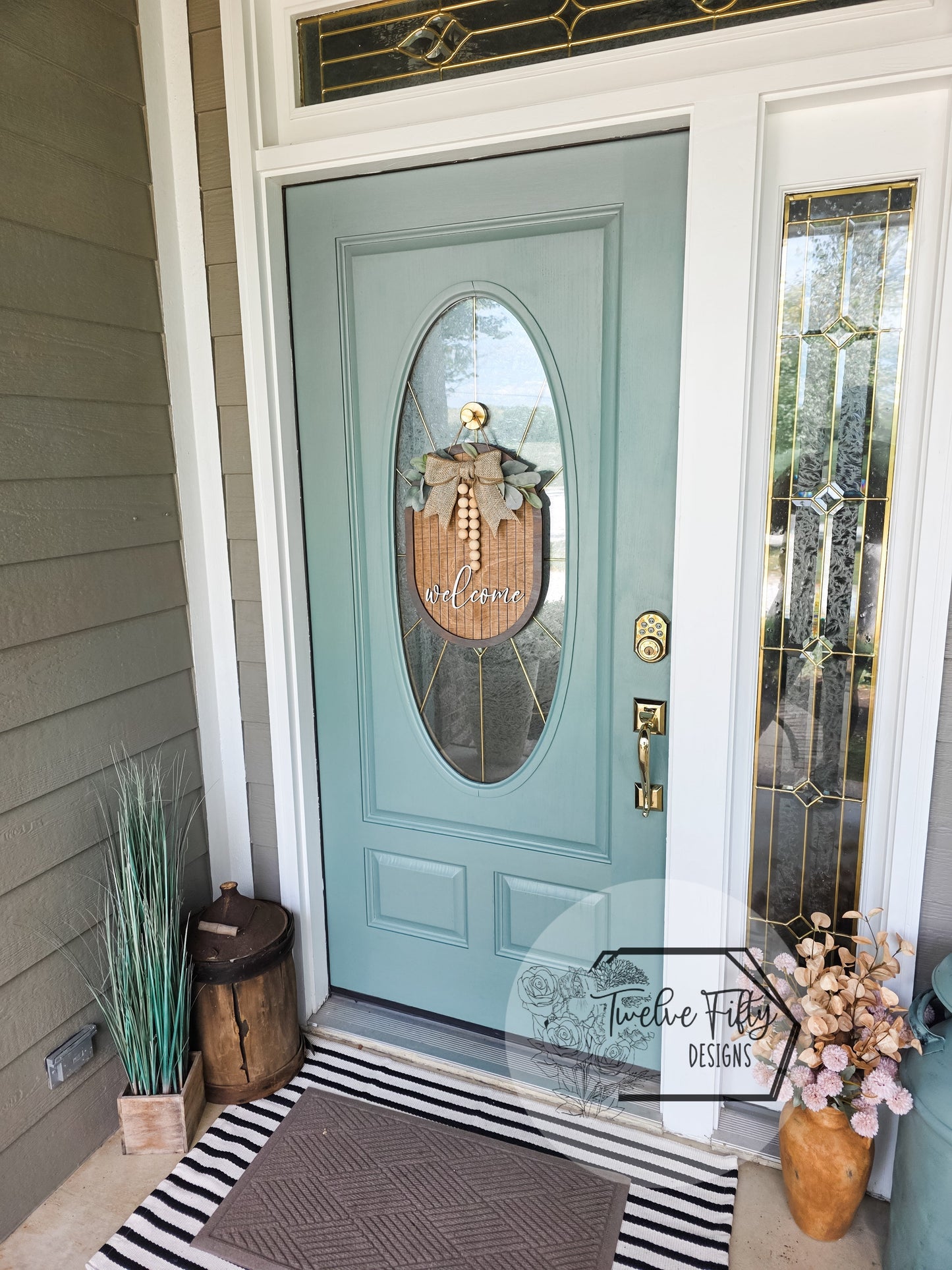 Welcome Door Hanger - 18"