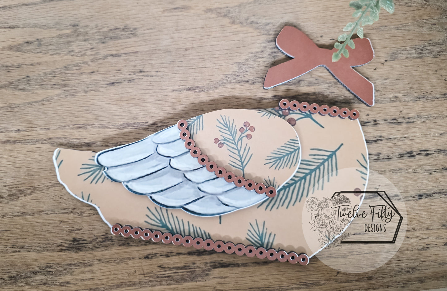 Additional Seasonal Outfit for Silly Goose Door Hanger
