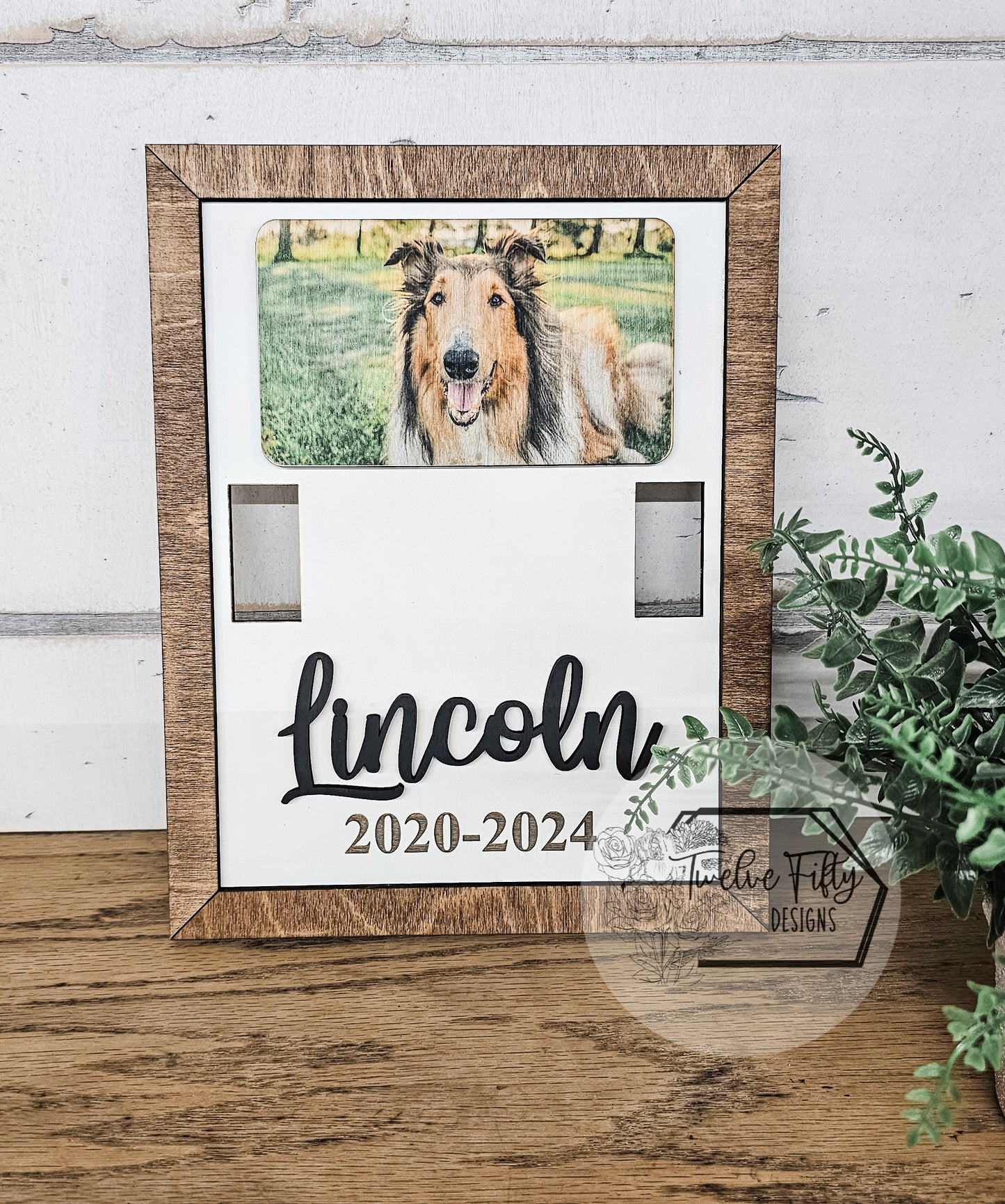 Pet Memorial Collar Display (Please read description for instructions)