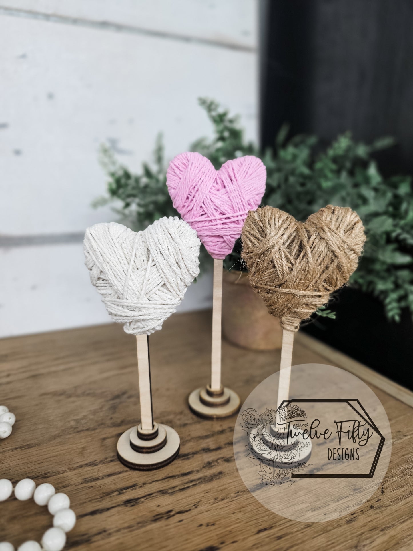 Yarn Wrapped Heart Trio - Standing Valentine's Decor Set